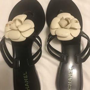 Chanel sandals (women) size 8.5/40. Rarely worn
